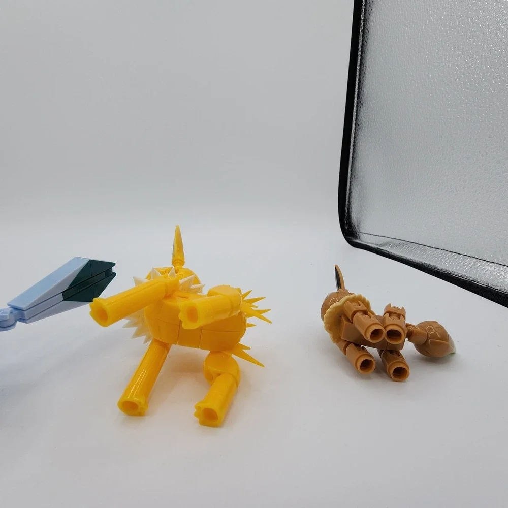 Lot of 5 Pokemon MEGA Construx Articulated Building Block‎ Figures 2019 Eevee